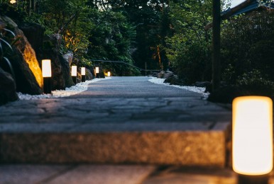 屋外連絡通路（本館⇔レジデンス・露天風呂）