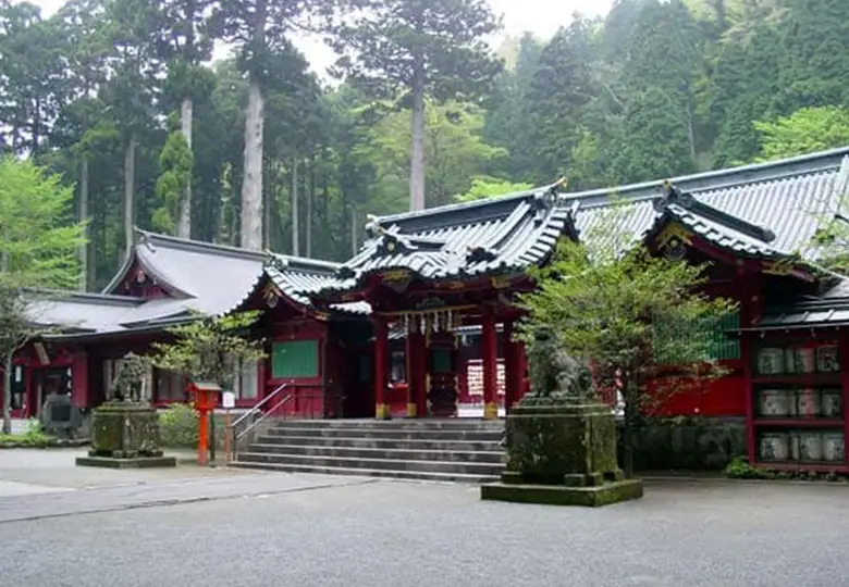 箱根神社と九頭龍神社